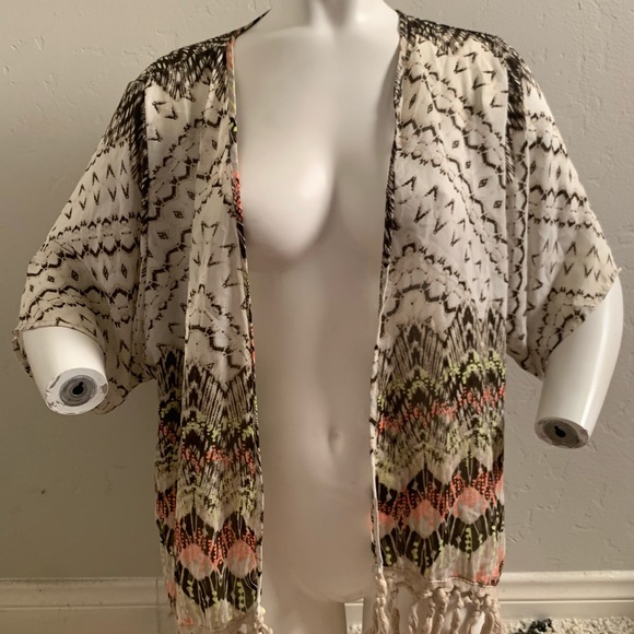 Cardigan - Picture 2 of 4